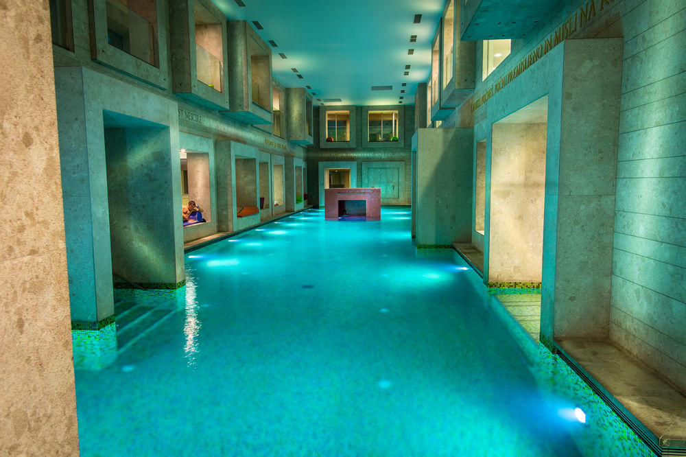Rimske Terme - Hotel Zdraviliski Dvor 림스키타플레스 외부 사진