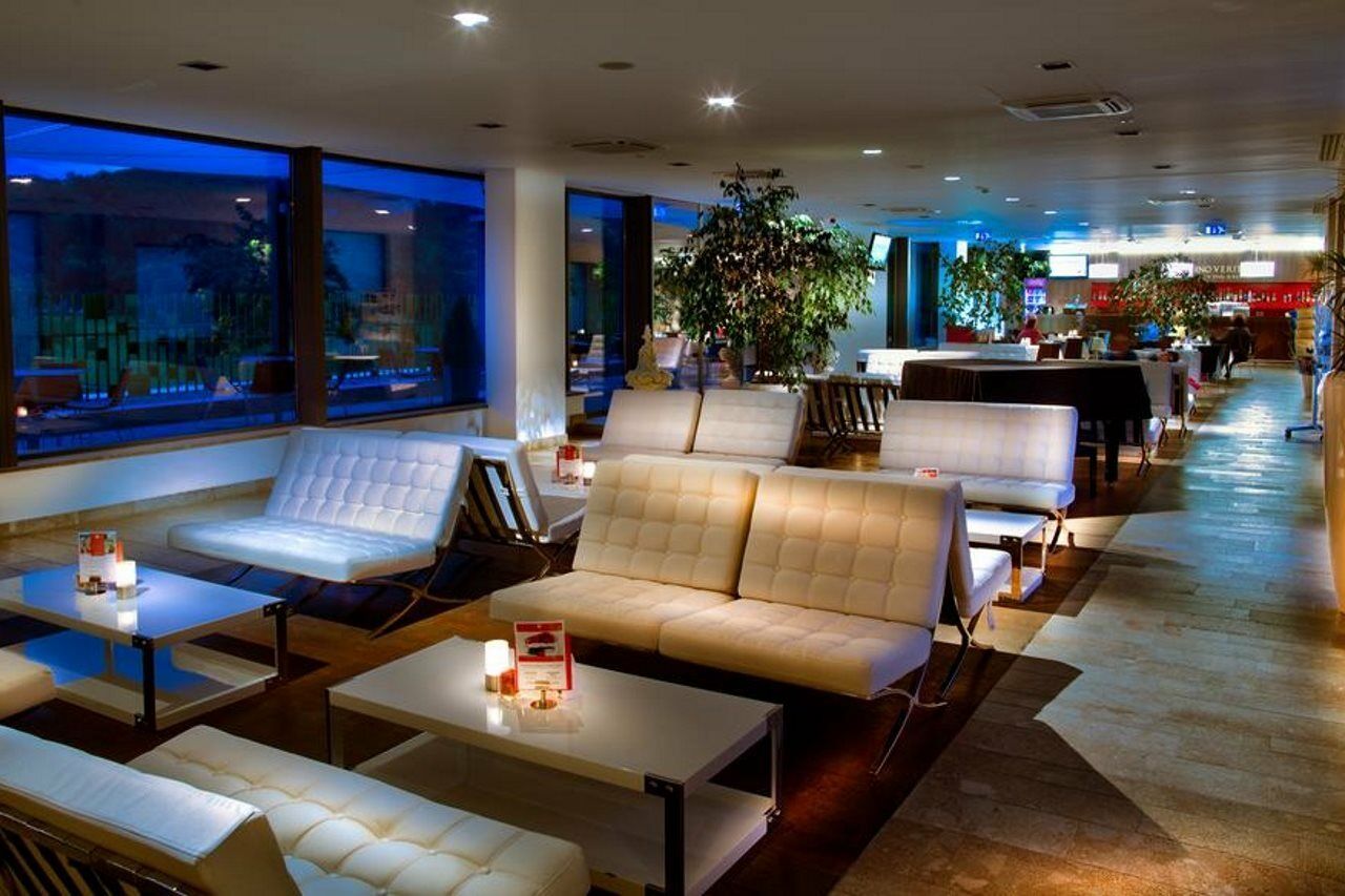 Rimske Terme - Hotel Zdraviliski Dvor 림스키타플레스 외부 사진