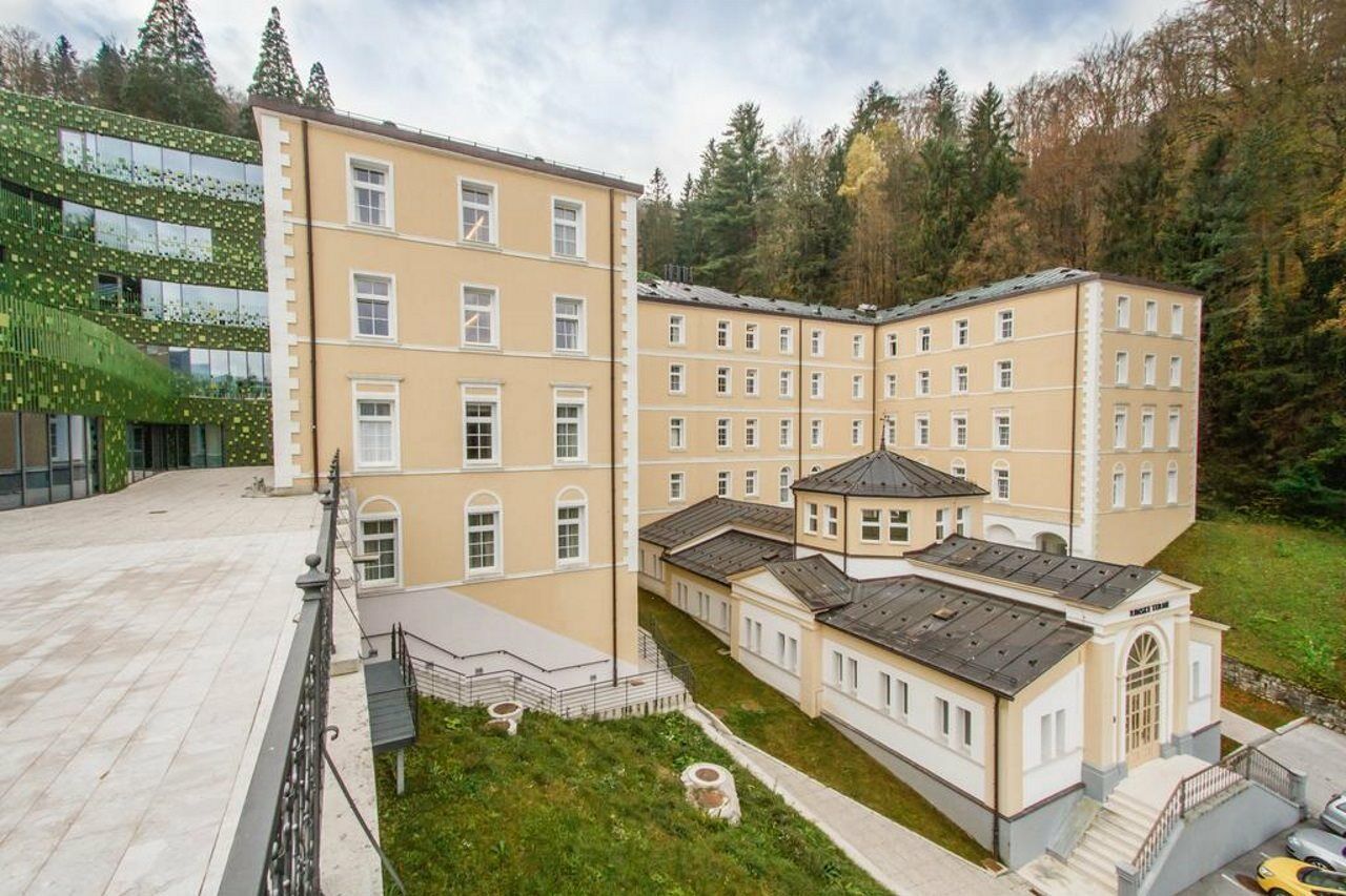 Rimske Terme - Hotel Zdraviliski Dvor 림스키타플레스 외부 사진